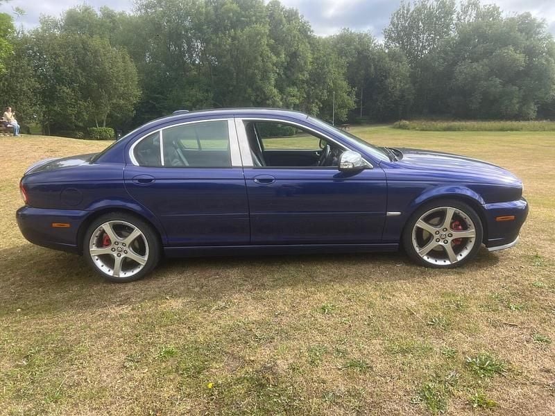 Blue Used 2010 Jaguar X-type SE Sedan | £2,499 (Fair price) - Image 1/4