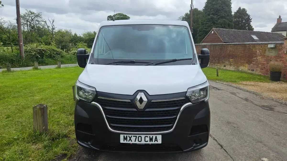 Used Renault Master Business 2020 White MPV