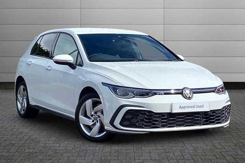 Used 2025 VW Golf VIII GTE | £26,950 (A bit pricey) - Image 1/4