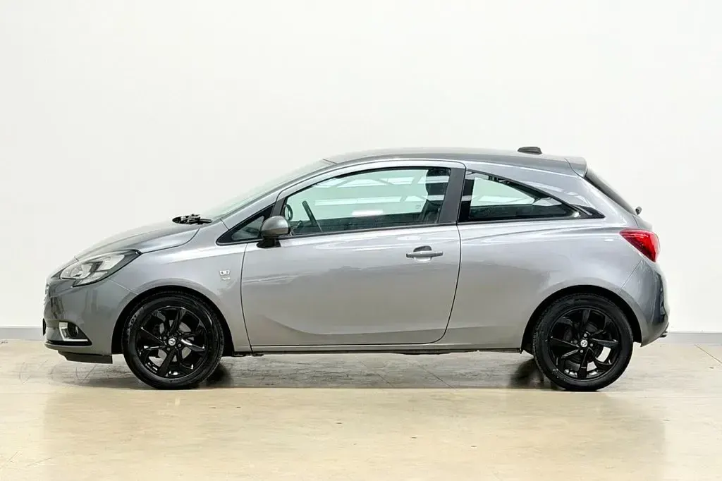 Used Vauxhall Corsa SRi 75 HP (55 kW) 2017 Grey Hatchback