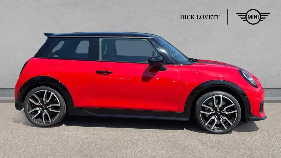 Used Mini Cooper S Hatch 201 HP (147 kW) 2024 Red Hatchback