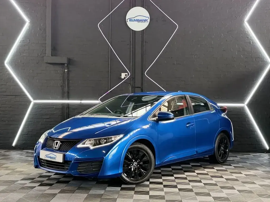 Used Honda Civic S 100 HP (73 kW) 2016 Blue Hatchback