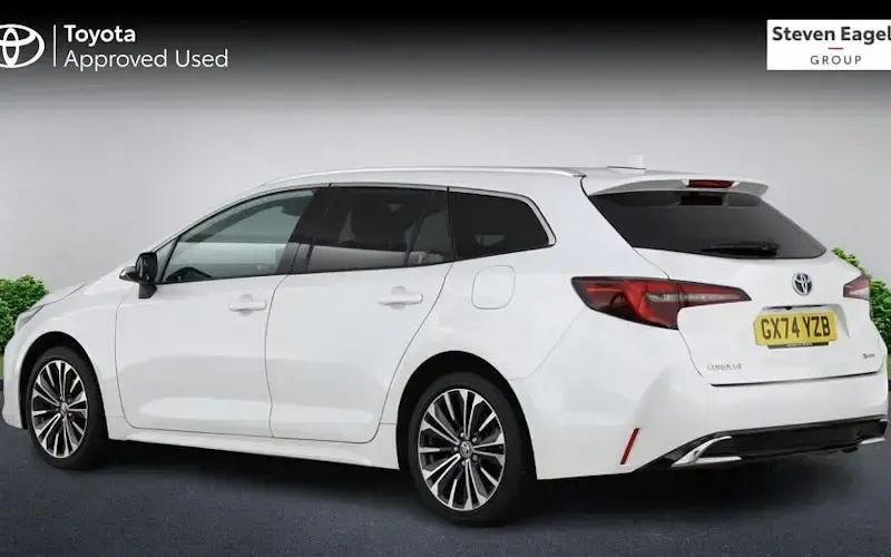 Gebraucht Toyota Corolla Design 140 PS (102 kW) 2026 Kombi
