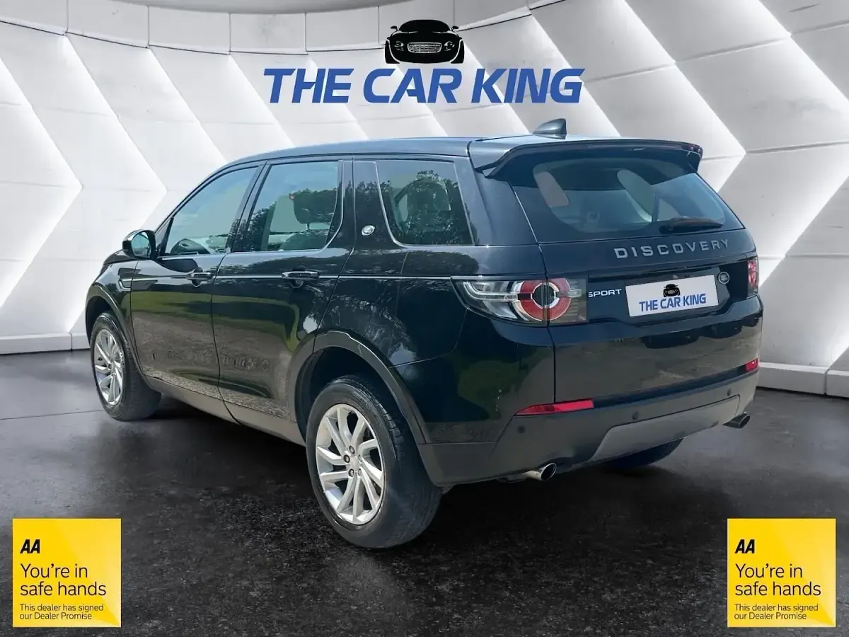 Used Land Rover Discovery Sport SE 180 HP (132 kW) 2017 Black SUV