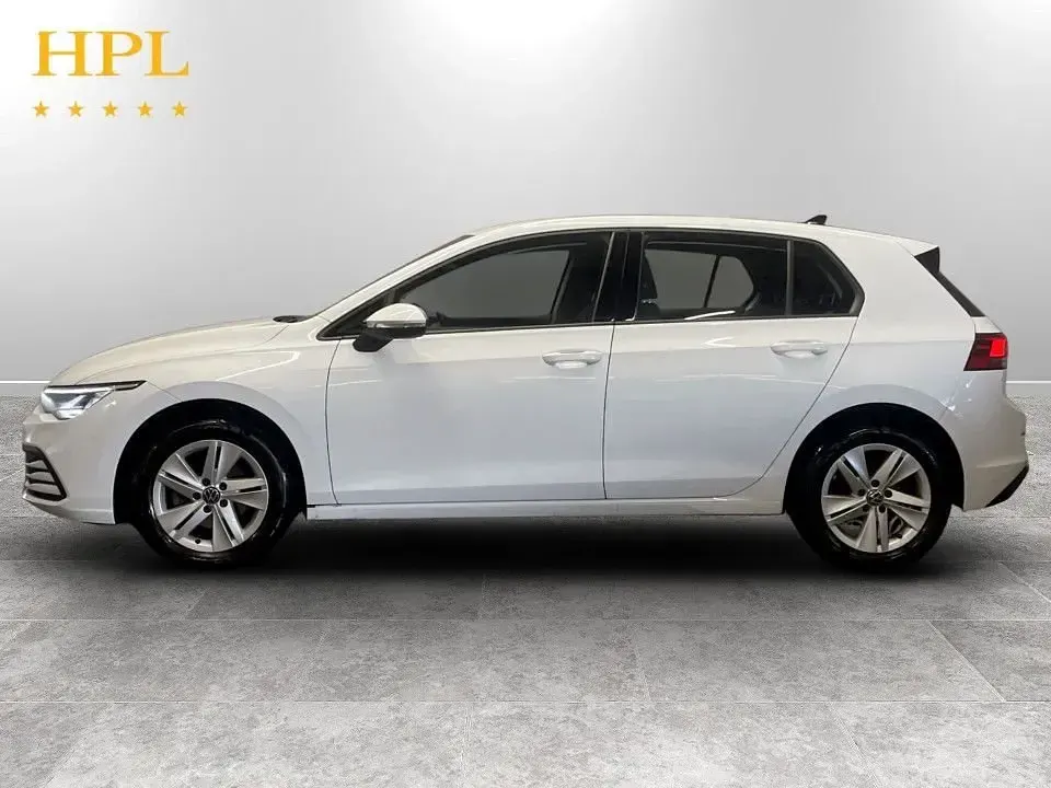 Used VW Golf VIII S 130 HP (95 kW) 2022 White Hatchback