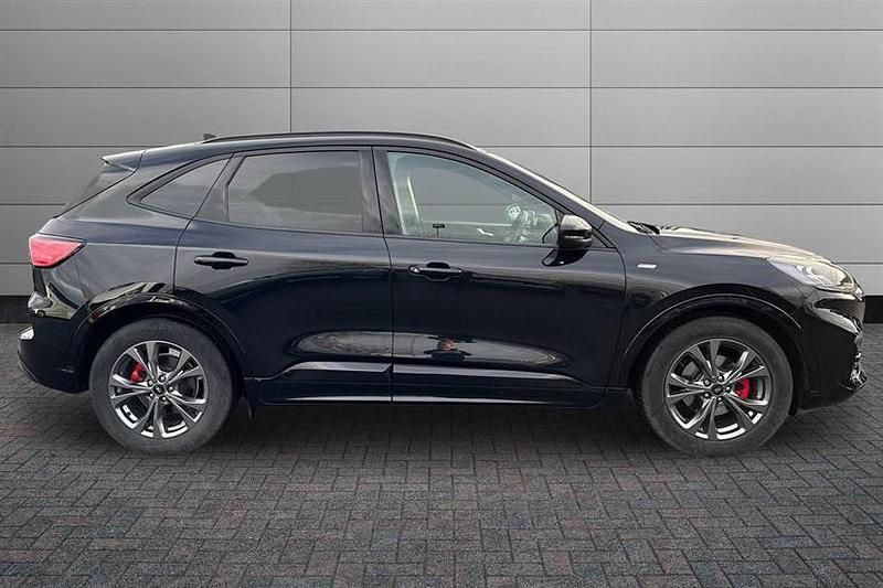 Used Ford Kuga ST-Line 120 HP (88 kW) 2022 Black SUV