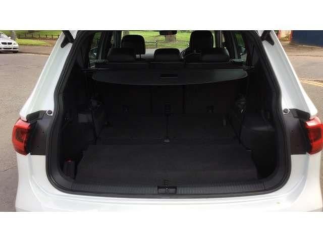 Second-hand Seat Tarraco XCELLENCE Lux 150 CP (110 kW) 2019 Alb SUV