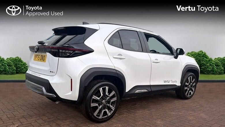 Used Toyota Yaris Hybrid 131 HP (96 kW) 2025 Estate