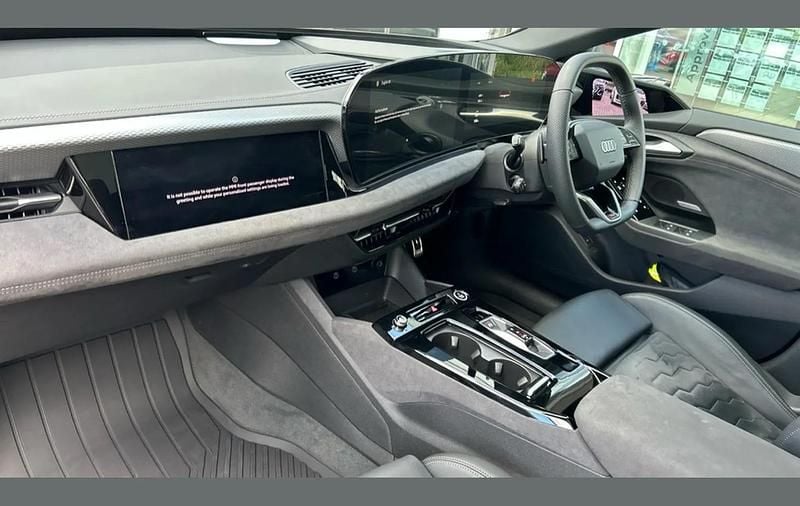 Used Audi e-tron Performance 269 kW (367 HP) 2025 Grey SUV