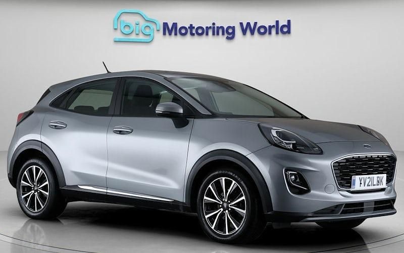 Used 2023 Ford Puma Gen-E Titanium Hatchback | £13,300 (Good price) - Image 1/4