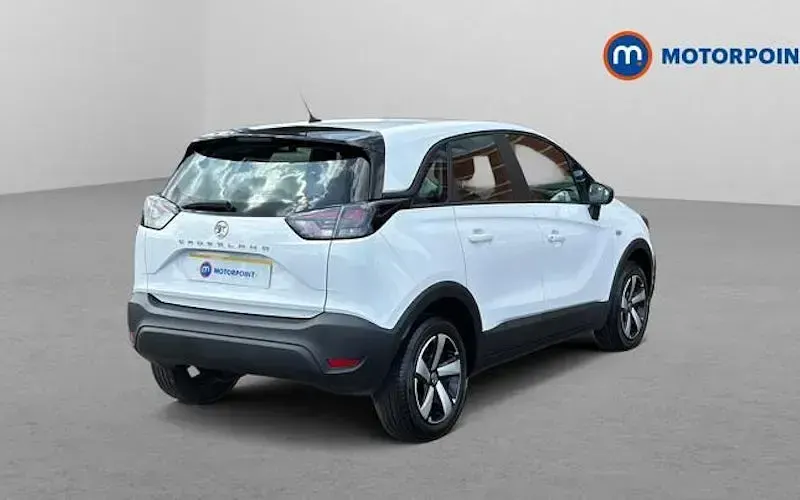 Used Vauxhall Crossland Design Edition 131 HP (96 kW) 2023 White SUV