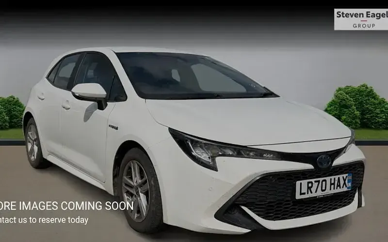 Begagnad Toyota Corolla 122 HK (89 kW) 2022 Halvkombi