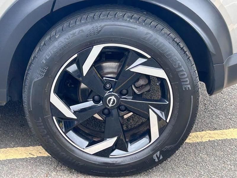 Used Nissan Juke N-Connecta 2023 Silver SUV