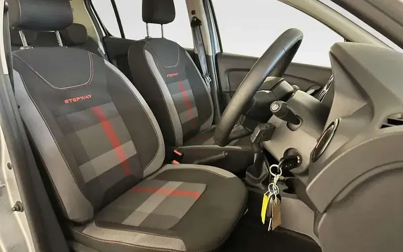 Used Dacia Sandero Stepway 90 HP (66 kW) 2019 Grey Hatchback