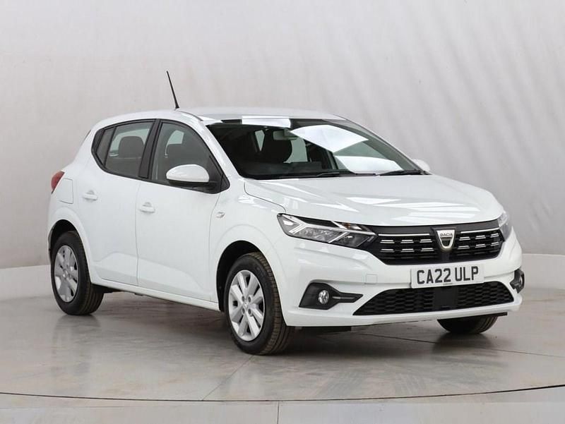 Used Dacia Sandero Comfort 91 HP (66 kW) 2022 White Hatchback