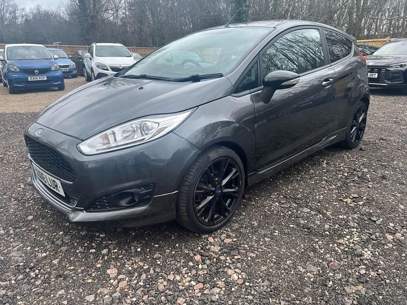 Used Ford Fiesta Zetec 2016 Grey Hatchback