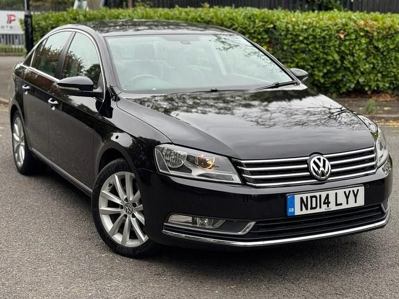 Black Used 2014 VW Passat Executive Sedan | £6,294 (Fair price) - Image 1/4