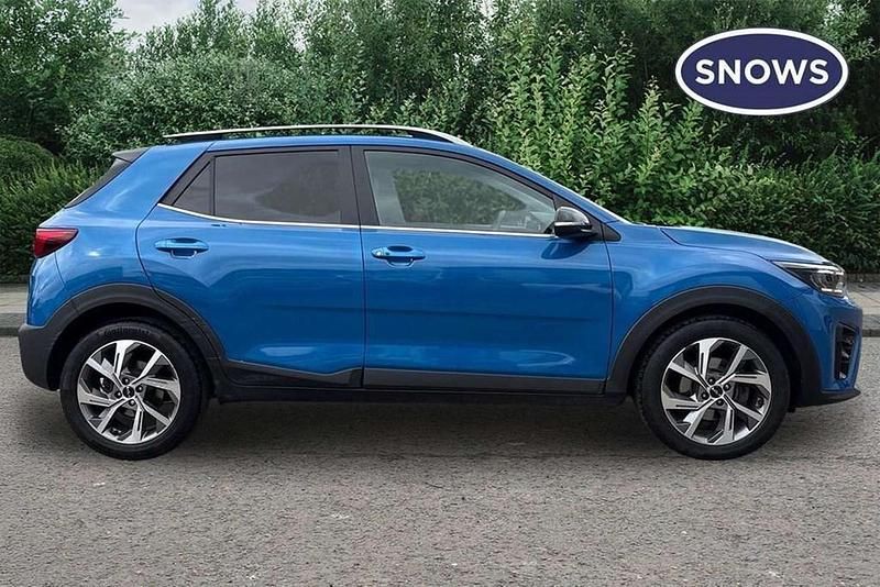 Used Kia Stonic GT-Line S 100 HP (73 kW) 2024 Blue SUV