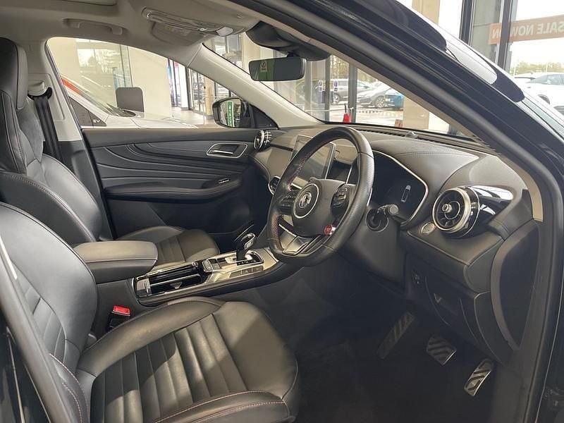 Usado MG HS Exclusive 162 HP (119 kW) 2023 Preto SUV