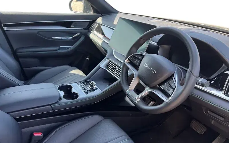 Used BYD Seal U Comfort 218 HP (160 kW) 2025 Black SUV