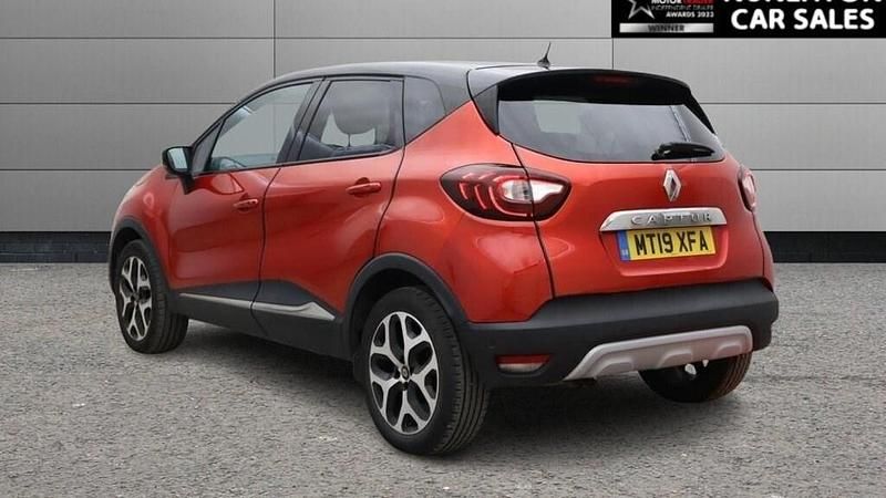 Used Renault Captur GT-Line 2019 Red/black SUV