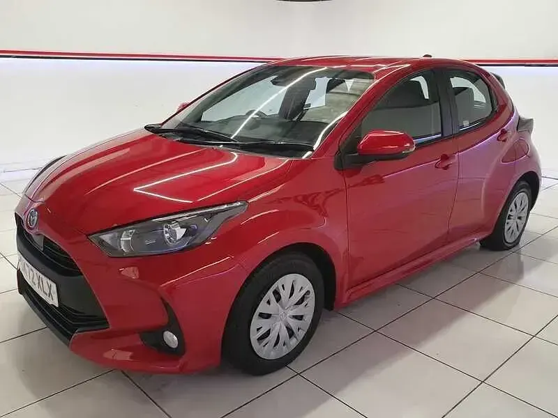 Used Mazda 2 116 HP (85 kW) 2023 Red Hatchback