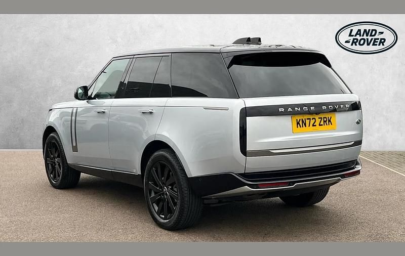 Used Land Rover Range Rover SE 350 HP (257 kW) 2022 Silver SUV