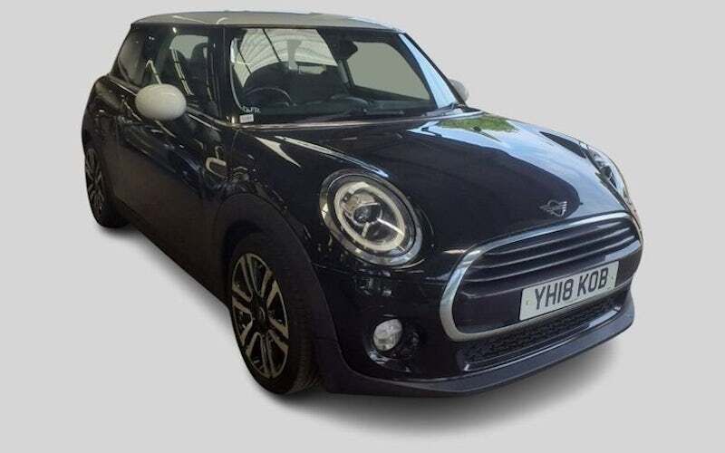 Used 2018 Mini Cooper Hatch Hatchback | £8,990 (Fair price) - Image 1/2