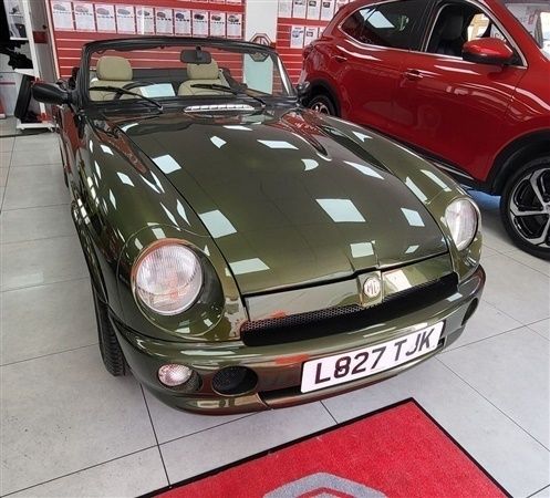 Green Used 1994 MG RV8 Cabriolet | £23,995 - Image 1/1