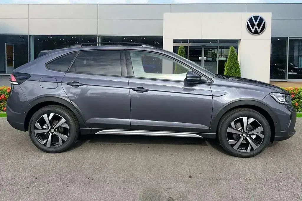 Used VW T-Cross R-line 110 HP (80 kW) 2022 Black SUV