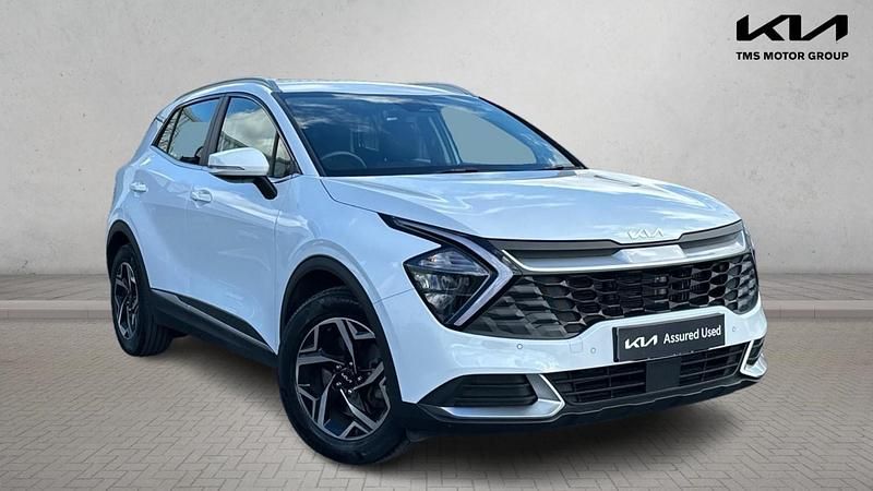 White Used 2024 Kia Sportage SUV | £20,990 (Super price) - Image 1/4