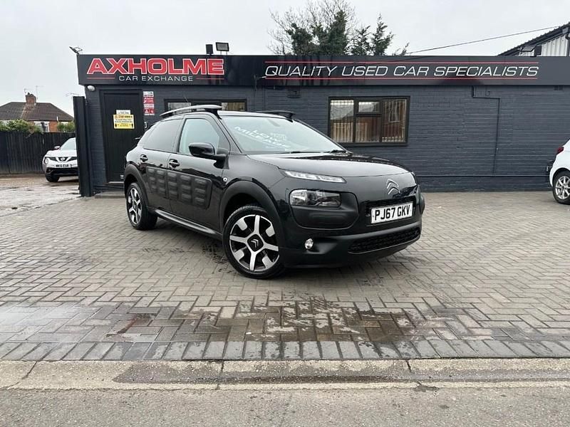 Used Citroën C4 Cactus Flair 82 HP (60 kW) 2017 Black Hatchback
