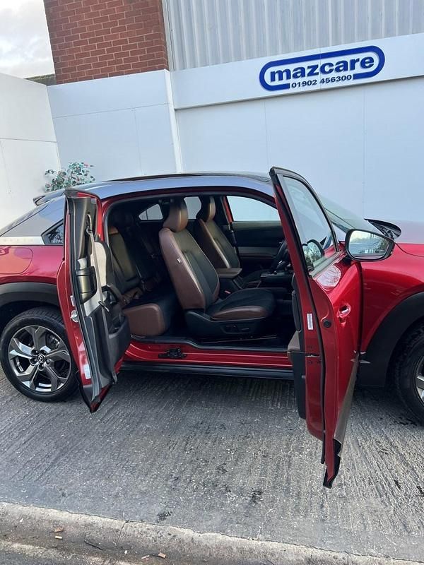 Used Mazda MX30 Inclusive 106 kW (145 HP) 2021 Red SUV