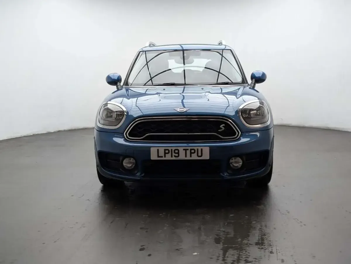 Used Mini Cooper S Classic 2019 Blue Hatchback