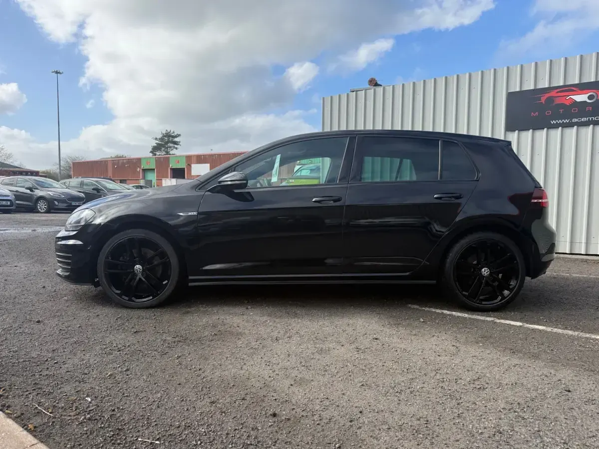 Used VW Golf VII GTD 181 HP (133 kW) 2014 Black Hatchback