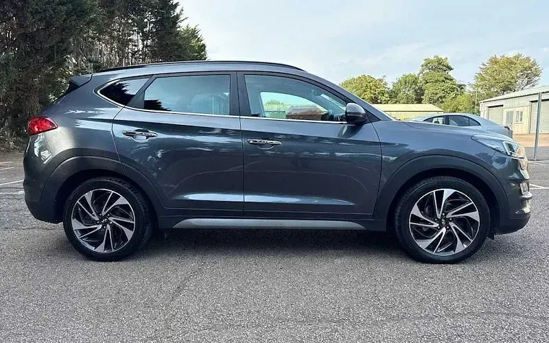 Used Hyundai Tucson Premium SE 177 HP (130 kW) 2020 SUV
