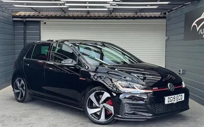Second-hand VW Golf VII GTI 245 CP (180 kW) 2019 Hatchback