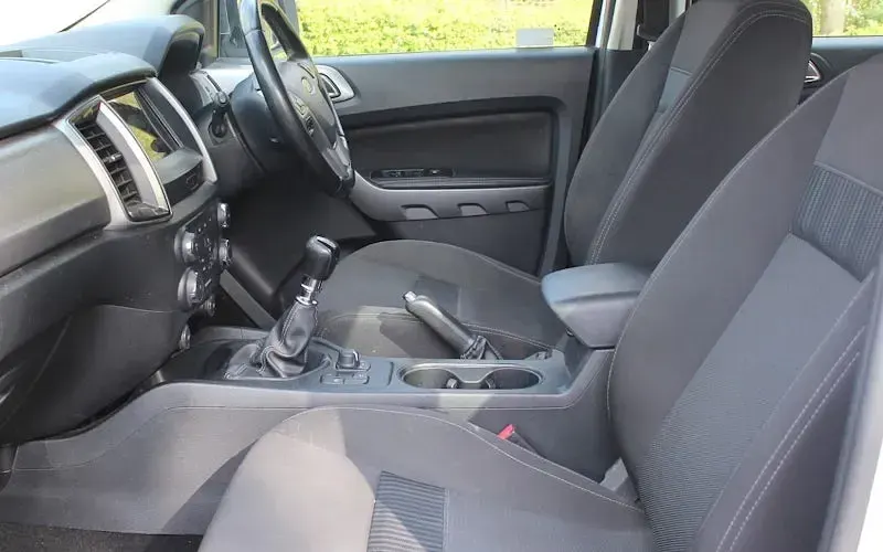 Used Ford Ranger XLT 170 HP (125 kW) 2022 White Pickup