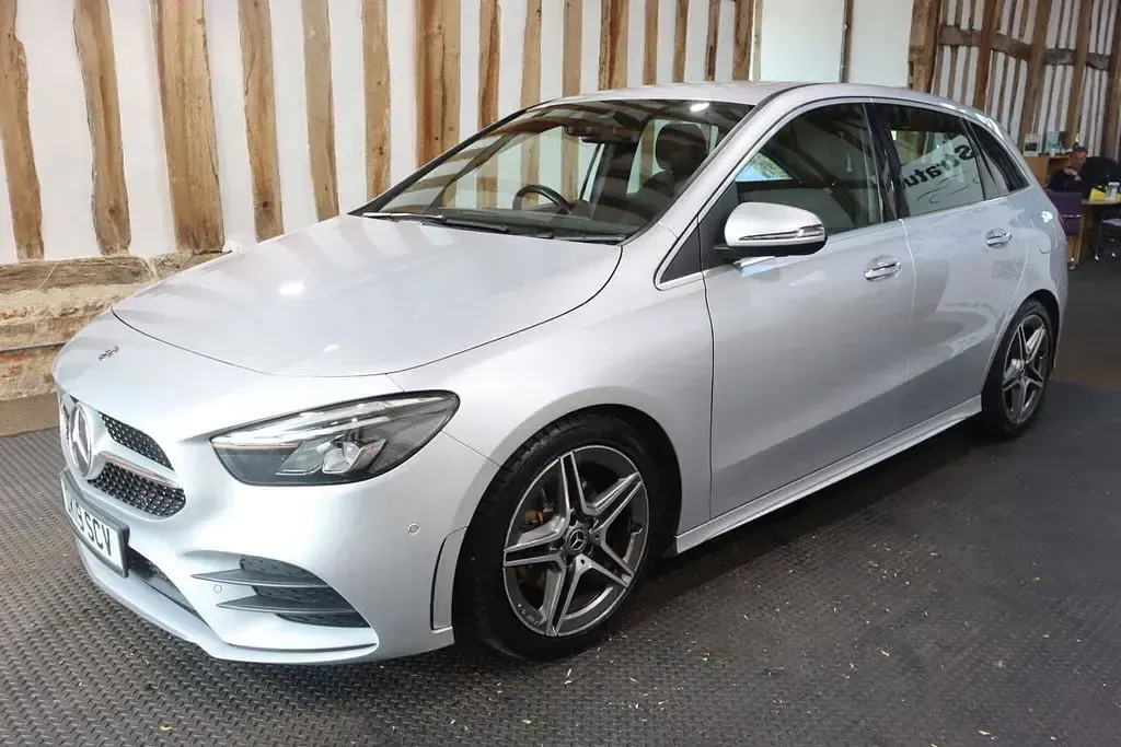 Used Mercedes B180 AMG Line Premium 2019 Silver Hatchback