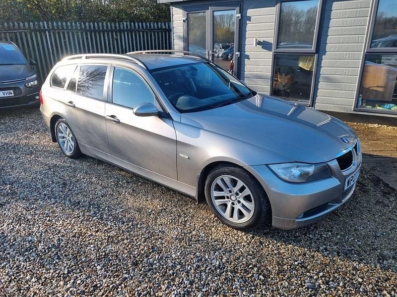 Bronze Used 2007 BMW 320 Estate | £1,695 (Fair price) - Image 1/4