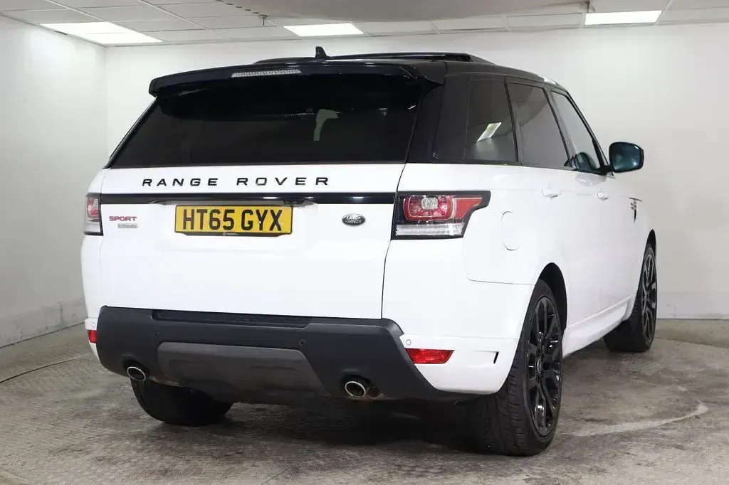 Used Land Rover Range Rover Sport Autobiography Dynamic 306 HP (225 kW) 2016 White SUV