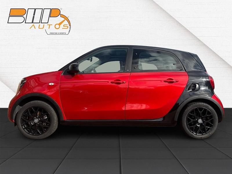 Used Smart ForFour Prime 2017 Black Hatchback