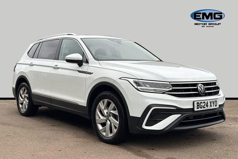 Used VW Tiguan Allspace Life 150 HP (110 kW) 2024 White SUV