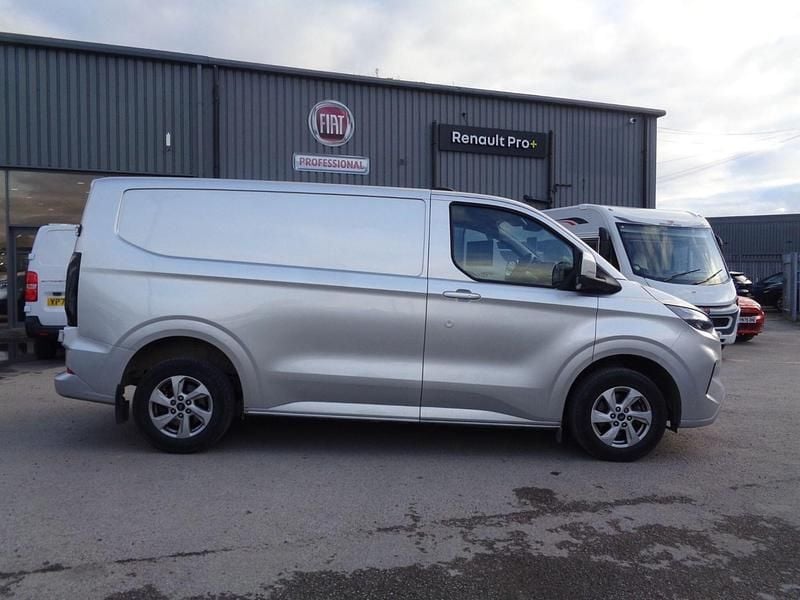 Used Ford Transit Custom Limited 136 HP (100 kW) 2024 Silver Van