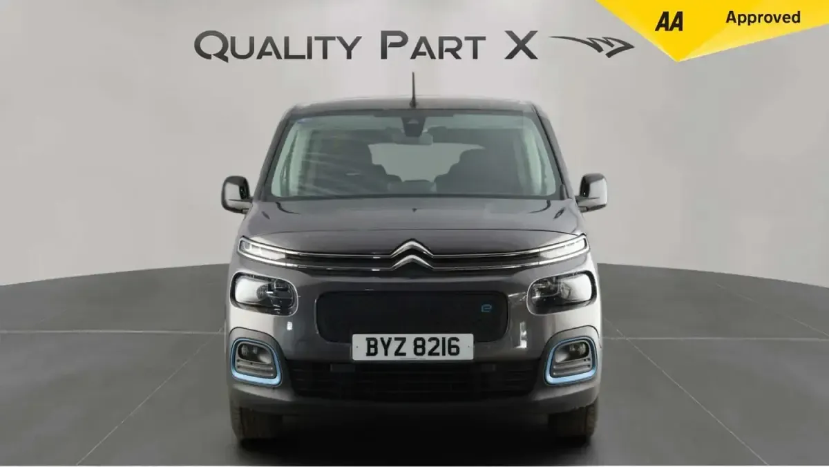 Used Citroën e-Berlingo Feel 100 kW (136 HP) 2023 Grey MPV