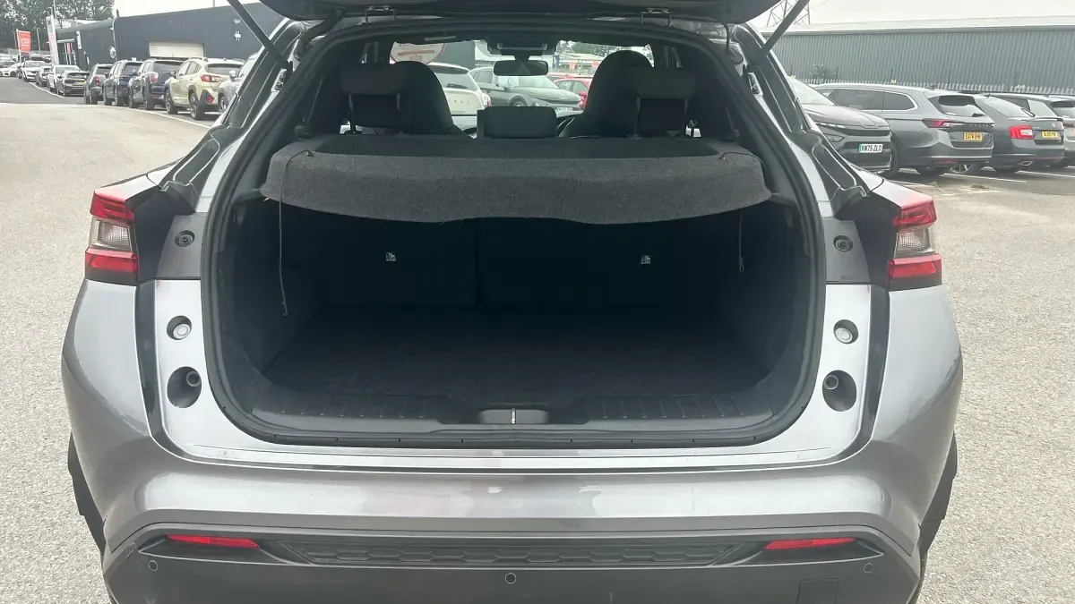 Used Nissan Juke N-Connecta 114 HP (83 kW) 2025 Grey SUV