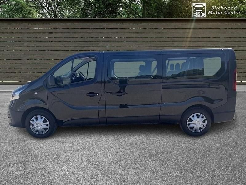 Usado Renault Trafic Business 2019 Preto Monovolume
