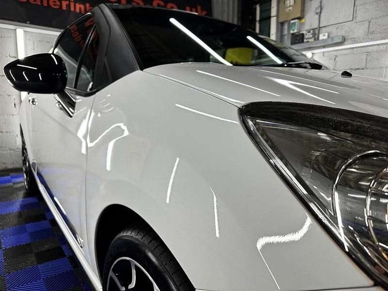 Used Citroën DS3 2012 White Hatchback