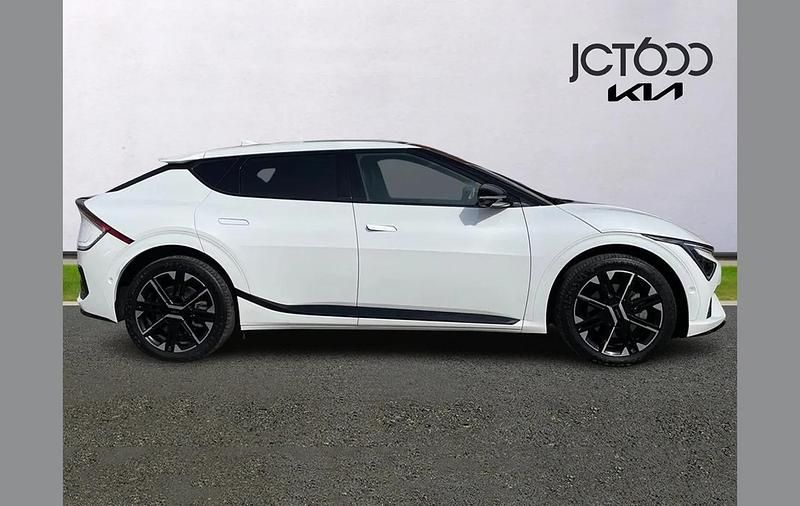 Used Kia EV6 GT-Line S 239 kW (325 HP) 2024 White SUV