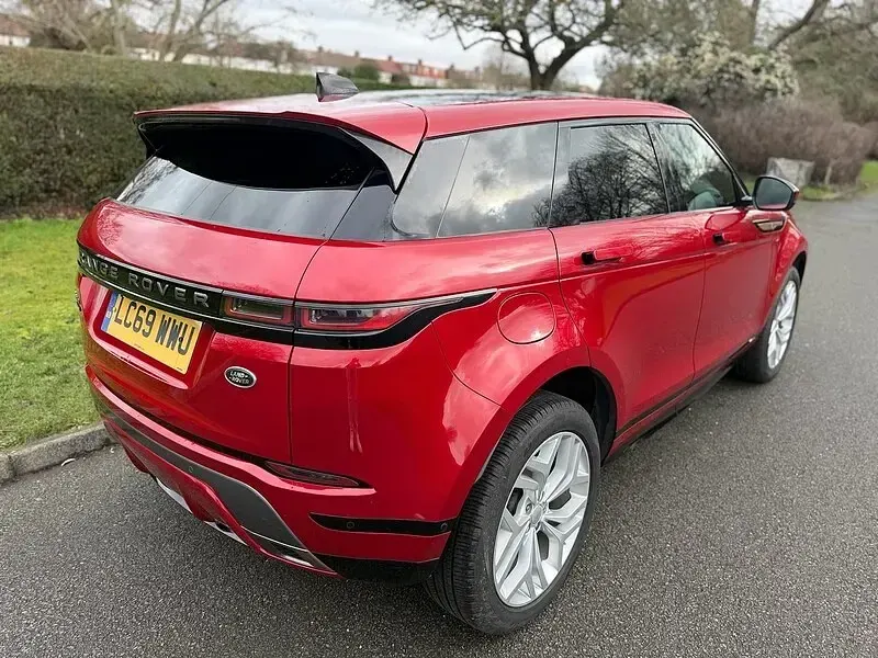 Used Land Rover Range Rover evoque SE Dynamic 2020 Red SUV
